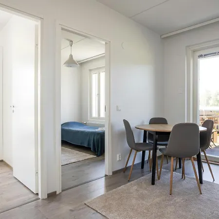 Lägenhet Convenient For 3 Kyrkslätt
